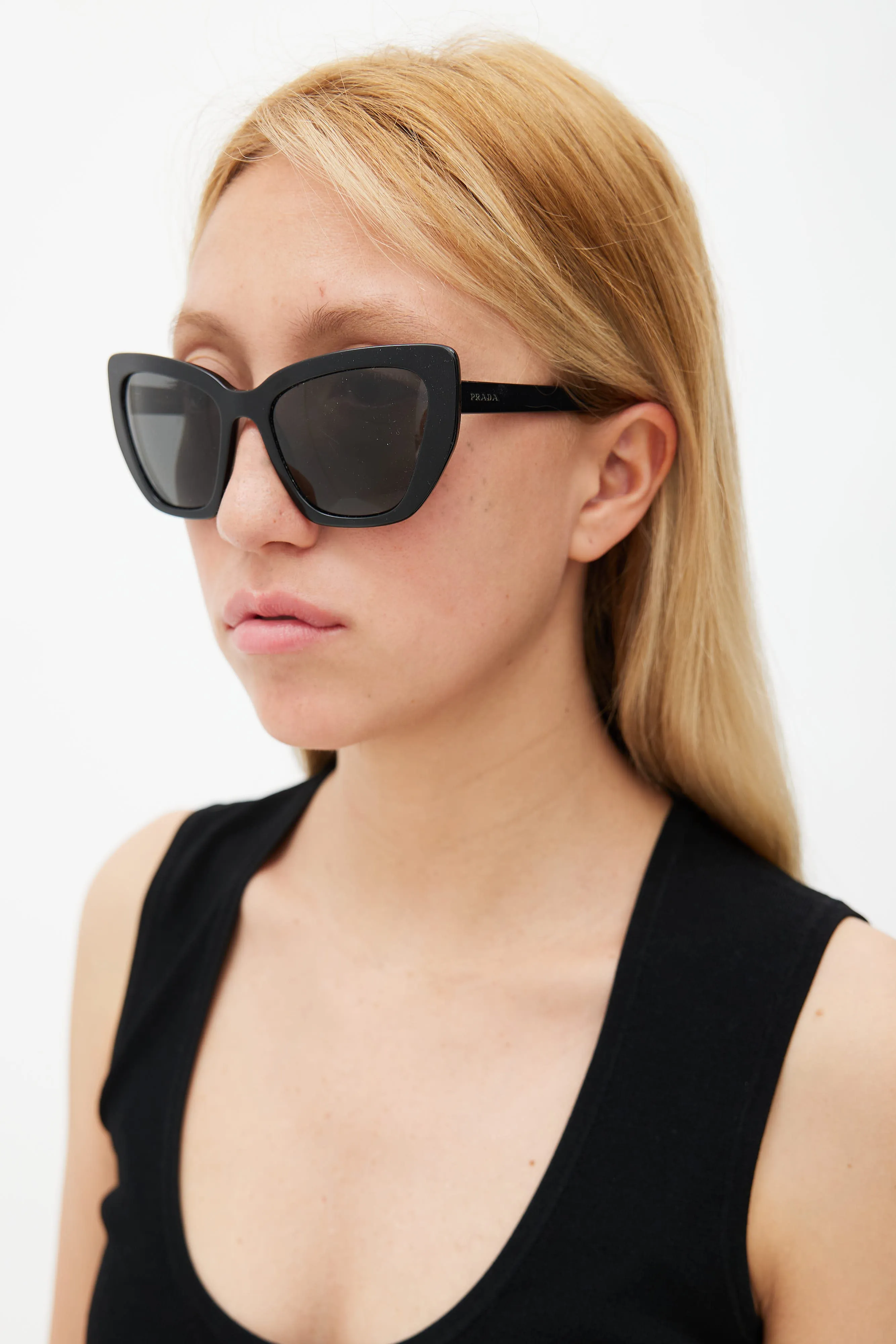 Black Oversized SPR08V Sunglasses
