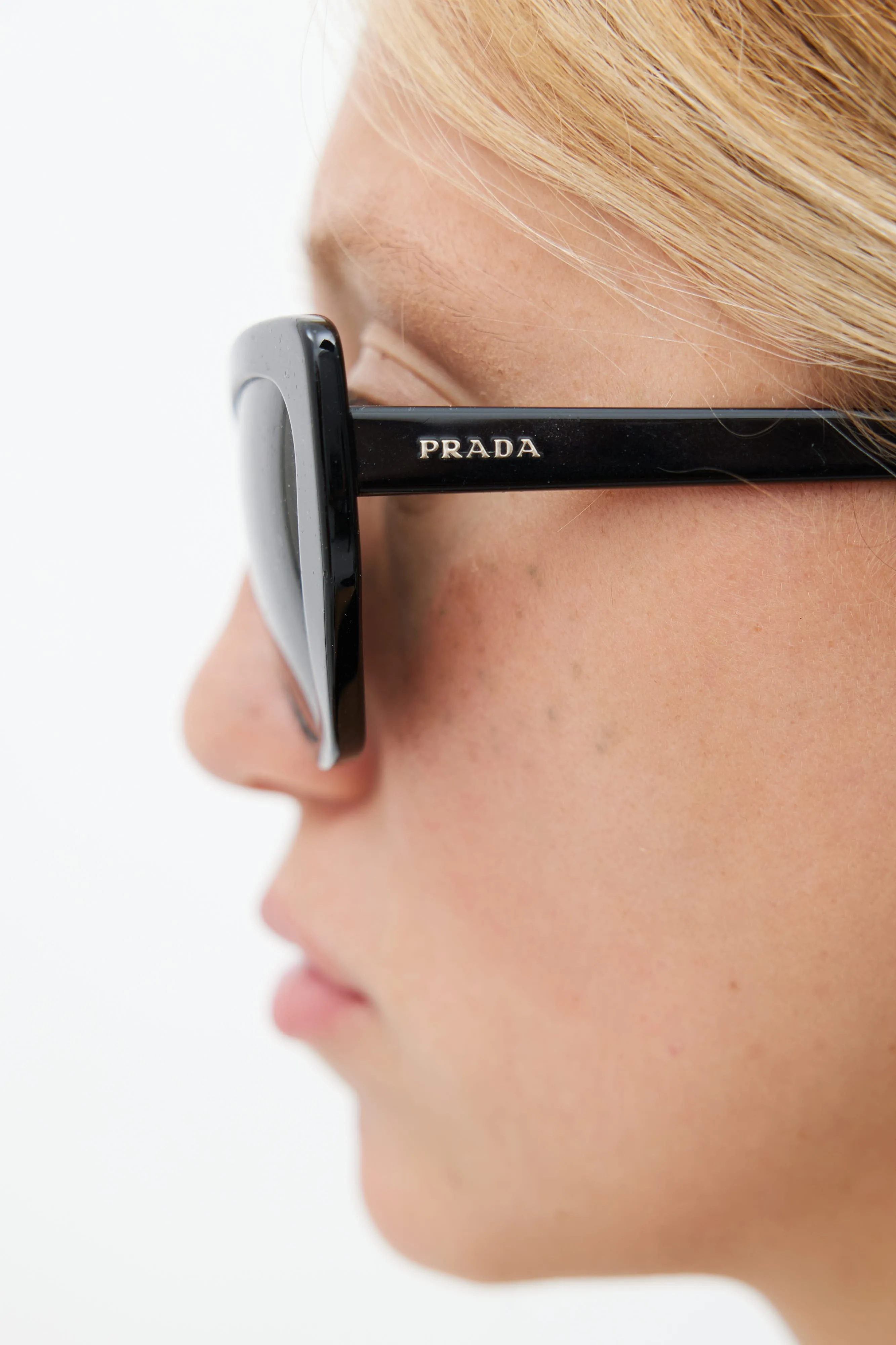 Black Oversized SPR08V Sunglasses