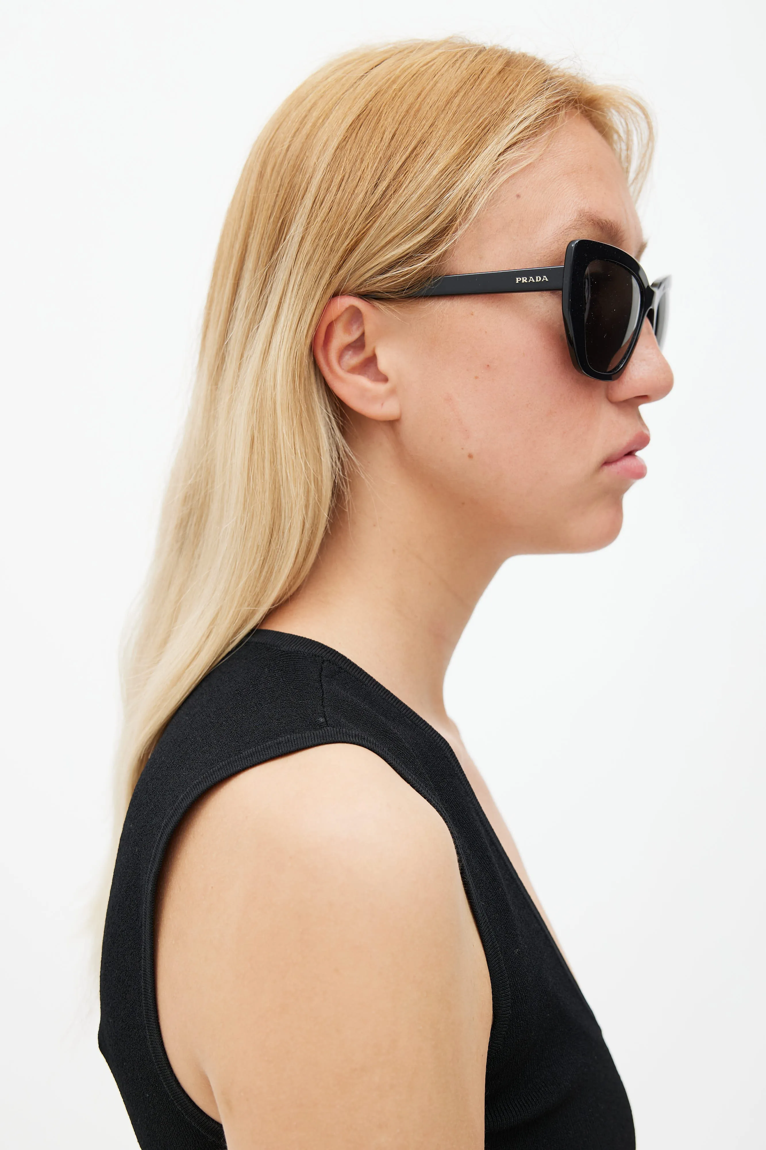 Black Oversized SPR08V Sunglasses