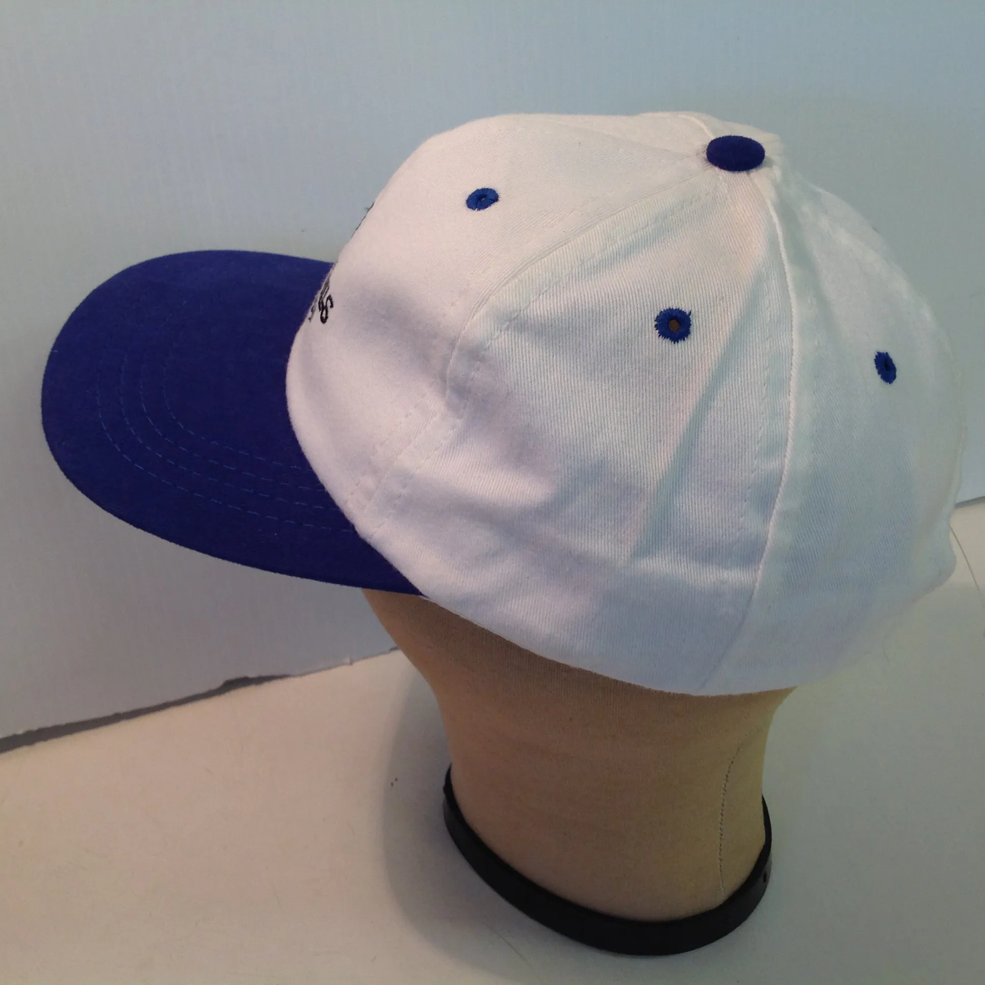 Vintage Cali Fame Robert Trent Jones Design Waterway Hills Myrtle Beach Golf Souvenir White Baseball Cap